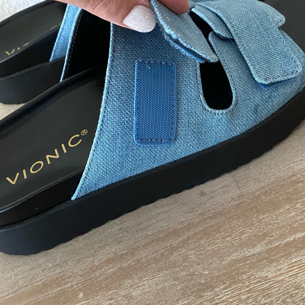 Vionic Wide Width Riviera Denim Flatform Sandal 6.5 - Picture 5 of 7